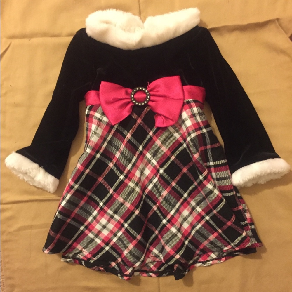 NWOT Youngland velvet, fur, and plaid dress